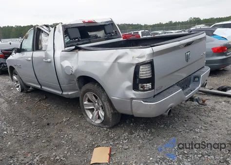 2015 Ram 1500 Sport z USA, uszkodzony, nr VIN 1C6RR7MT2FS520876